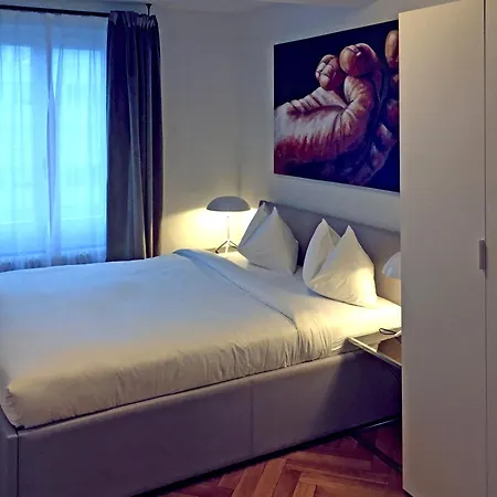 Visionapartments Hardstrasse - Contactless Check-in Apartamento Zúrich
