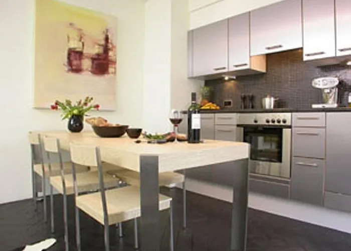 Visionapartments Hardstrasse - Contactless Check-in アパート